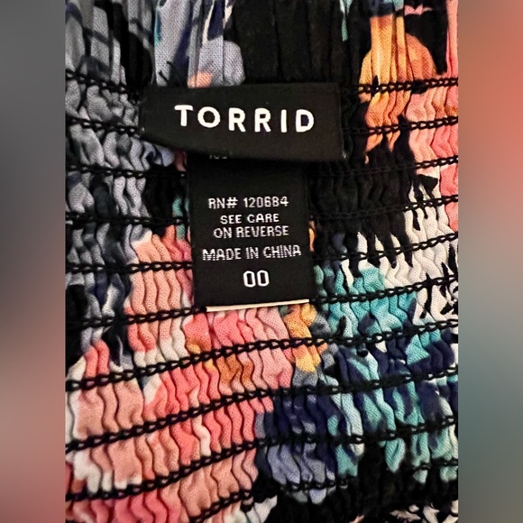 Women’s torrid GUC floral tank size 00 (M/L) - Picture 3 of 3